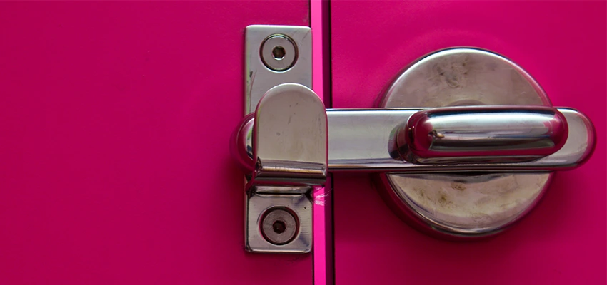 Childproof Gate Lock in Walnut Park, California