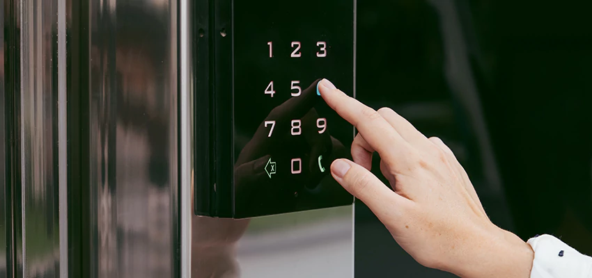 Keyless Door Entry System in Walnut Park, CA